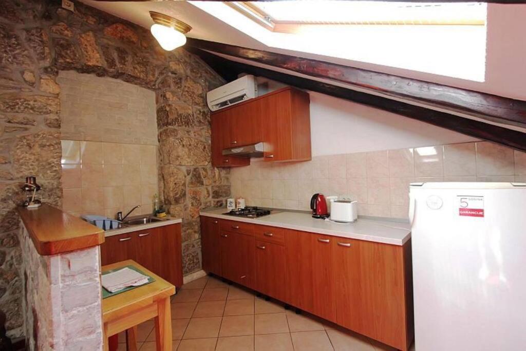 Apartment Dahlia 2 Ловран Экстерьер фото